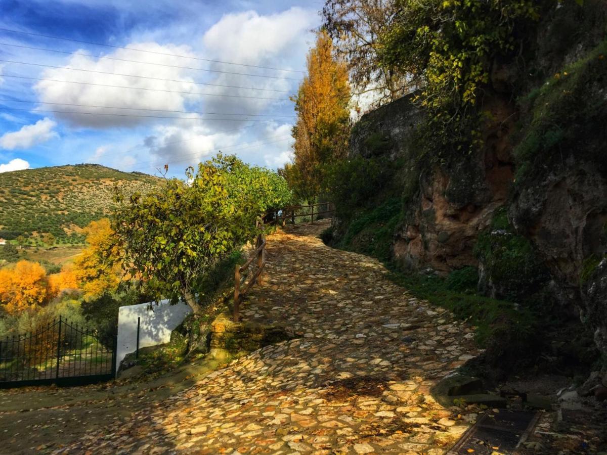 Casa Rural El Puente Cuevas del Becerro Bagian luar foto